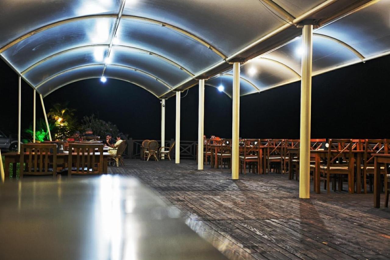Livana Hotel Agia Trias Exterior photo