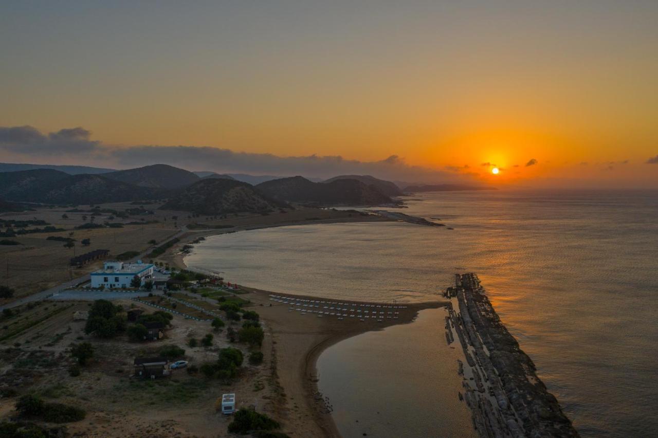 Livana Hotel Agia Trias Exterior photo