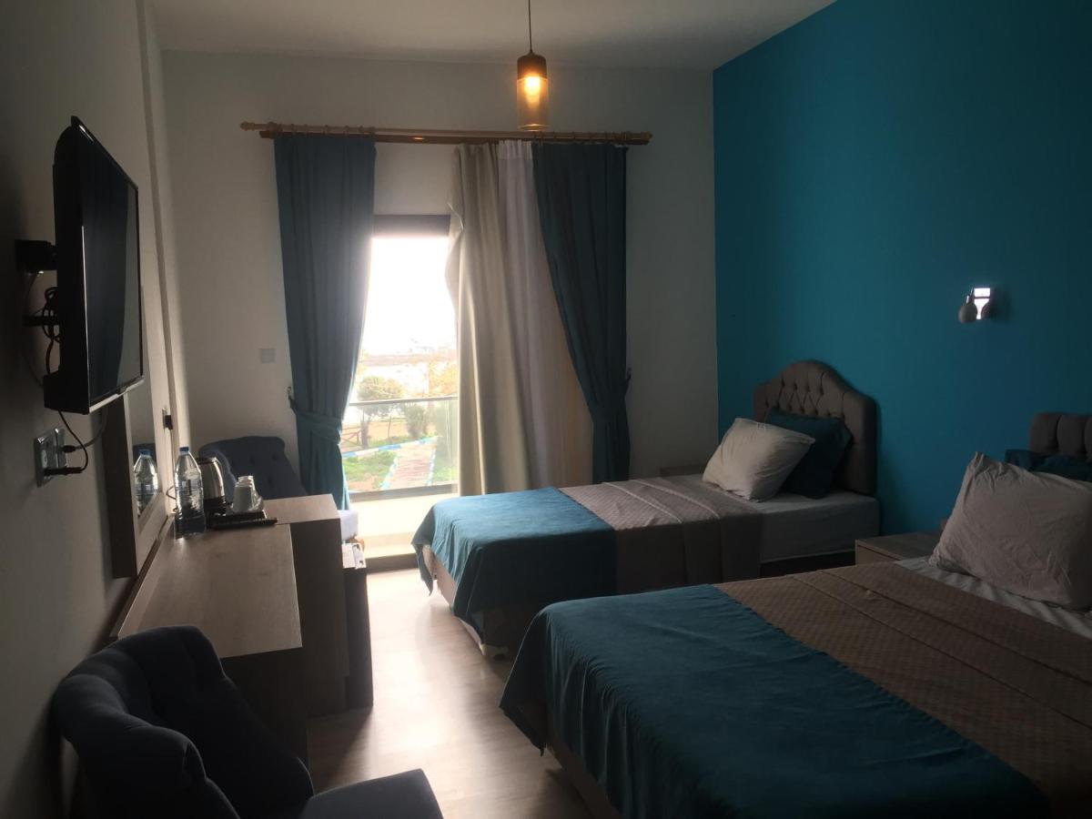 Livana Hotel Agia Trias Exterior photo